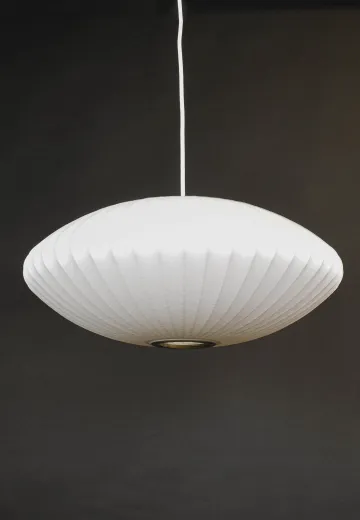 25" Hanging Saucer Pendant (M)