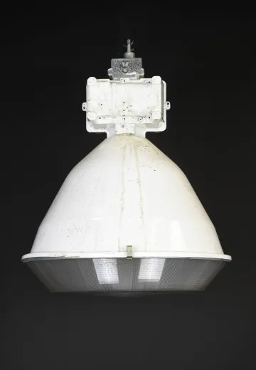 Hanging Warehouse Light w/Prismatic Lens