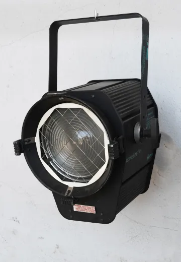 Black Theatrical Light
