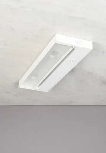 14" White Halogen Under Cabinet Light