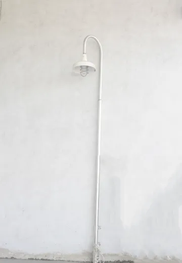 White Curved Arm Lamp Post