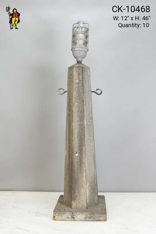 Wooden Pier Posts w/Chain/Rope Holder