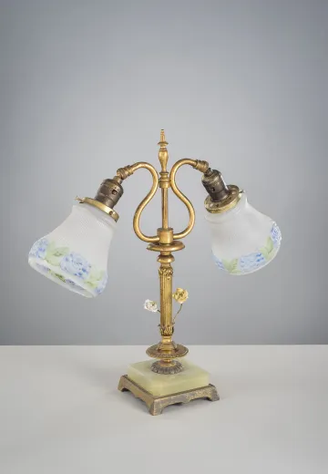 Two Light Brass Table Lamp w/Glass Shades