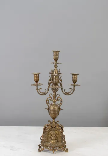 Five Candle Table Fixuture