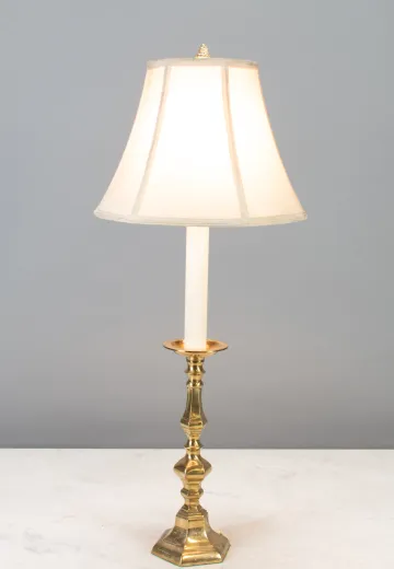 Formal Single Candle Table Lamp