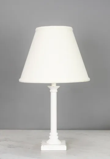 Traditional White Table Lamp