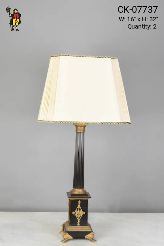 Footed Black Traditional Table Lamp