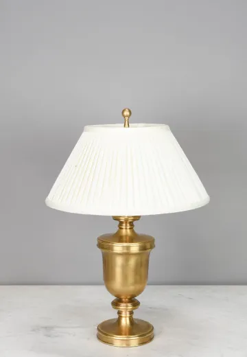 Classical Brass Urn Form Table Lamp