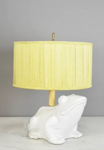 White Ceramic Frog Table Lamp