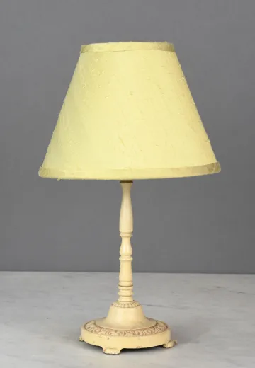 Small Traditional Table Lamp