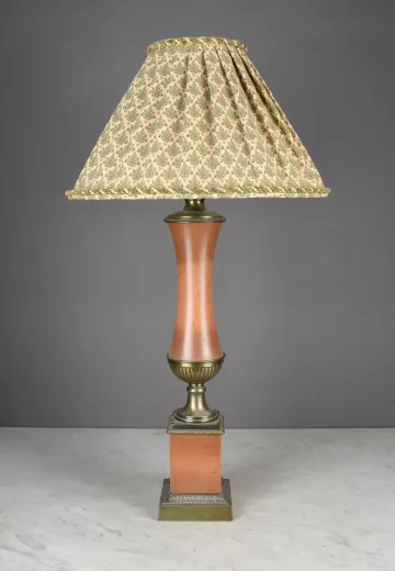 Wooden Traditional Table Lamp