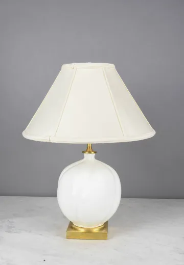 White Swirl Ceramic Table Lamp