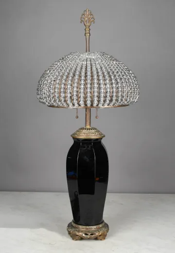 Black Ceramic Table Lamp w/Beaded Glass Sahde