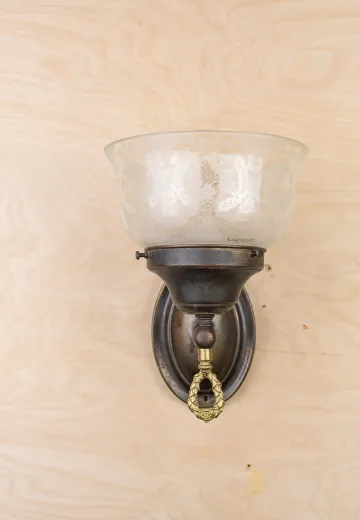 Gas Style Bronze Wall Sconce With Etched Glass Shade
