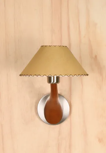 Single Wooden Finished Modern Wall Sconce