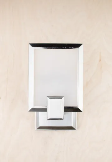 Contemporary Square Shade Wall Sconce
