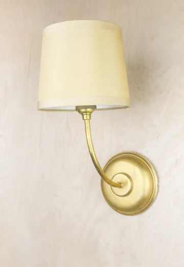 Single Light Contemporary Wall Sconce