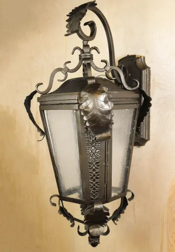 Gothic Oversize Wall Lantern (2 Bronze, 2 Black)