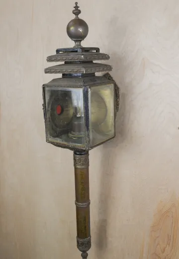 Square Brass Carriage Lantern Sconce