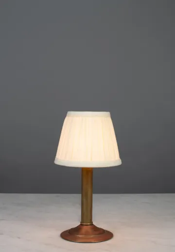 Simple Brass Plug In Cafe Table Lamp - Candelabra