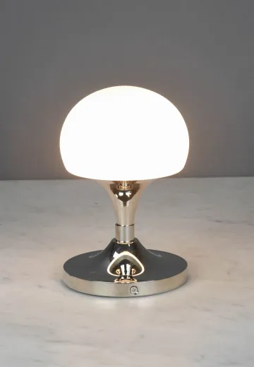 Polished Nickel Modern Plug In LED Cafe Table Lamp