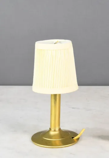 Simple Brass Plug In Cafe Table Lamp - Candelabra