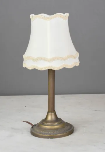 Simple Brass Column Plug In Cafe Table Lamp - Edison