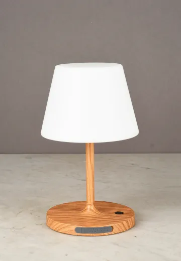 Modern Wood Finish Dimmable Battery Operated/LED Cafe Table Lamp