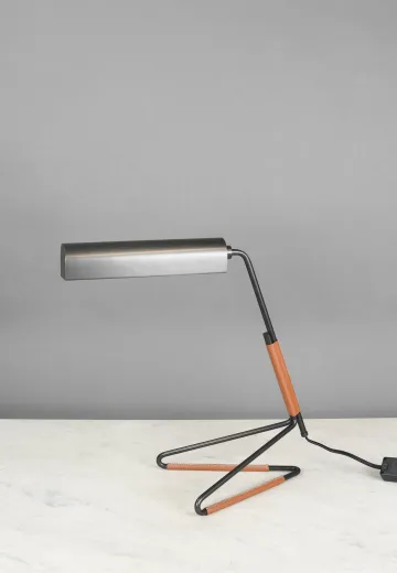 Black Modern Desk Lamp