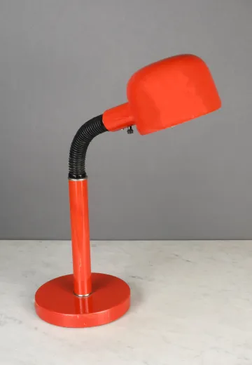 Red & Black Gooseneck Desk Lamp