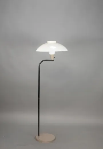 Mid Century Curved Arm Floor Lamp