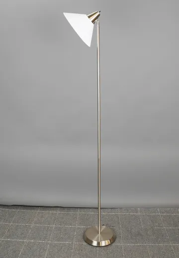 Modern Directional Floor Lamp