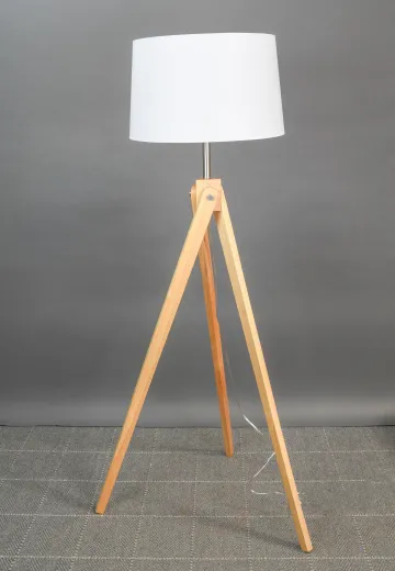 Wooden Tripod Floor Lamp