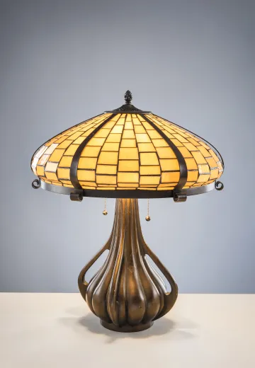 Mission Table Lamp w/Art Glass Shade