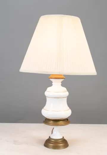 White Ceramic Table Lamp
