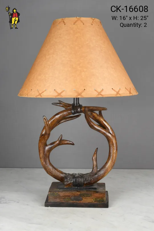 Wooden Antler Ring Table Lamp