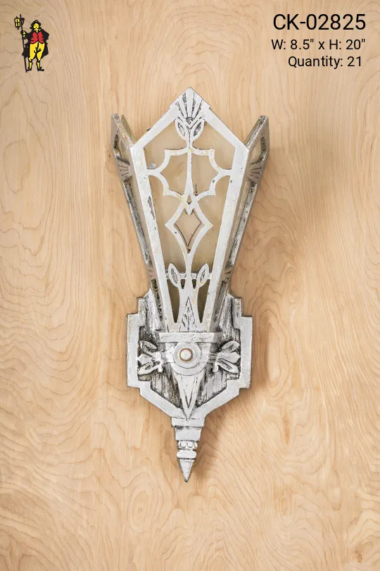 Classic Gothic Victorian Pocket Sconce