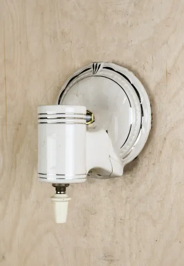 Round Single Light Porcelain Sconce