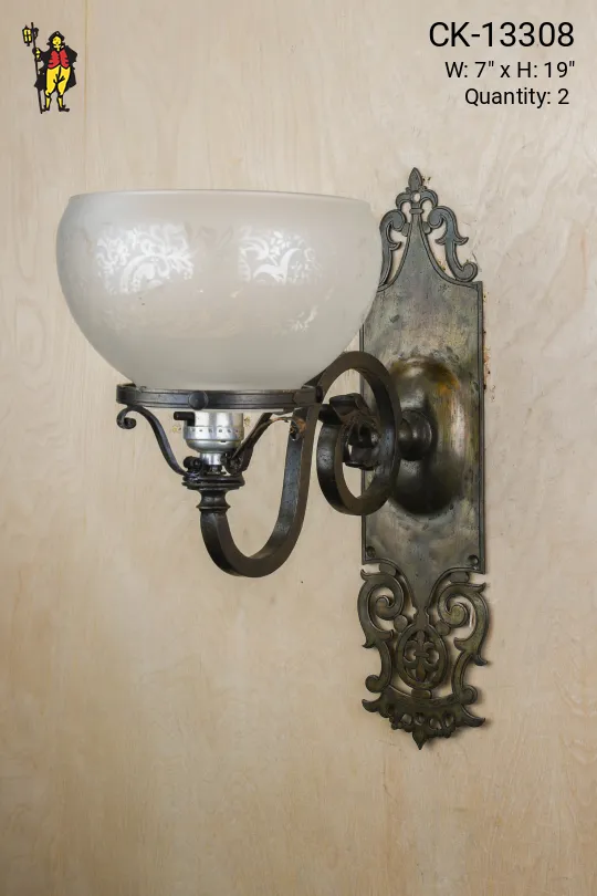 Victorian One Light Wall Sconce